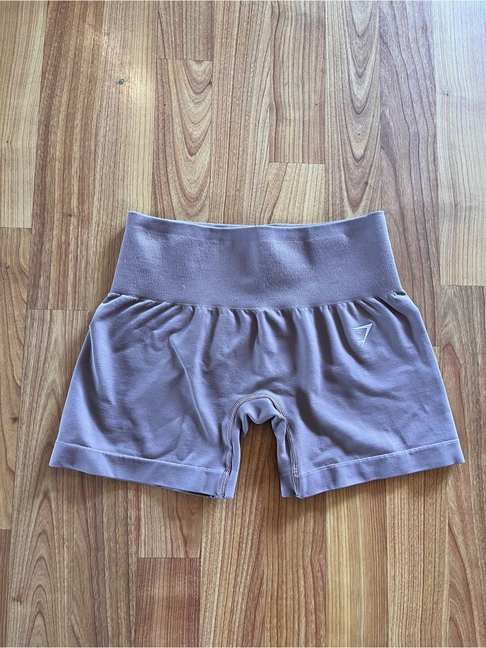 Gymshark High-Waist Mauve Shorts- small
